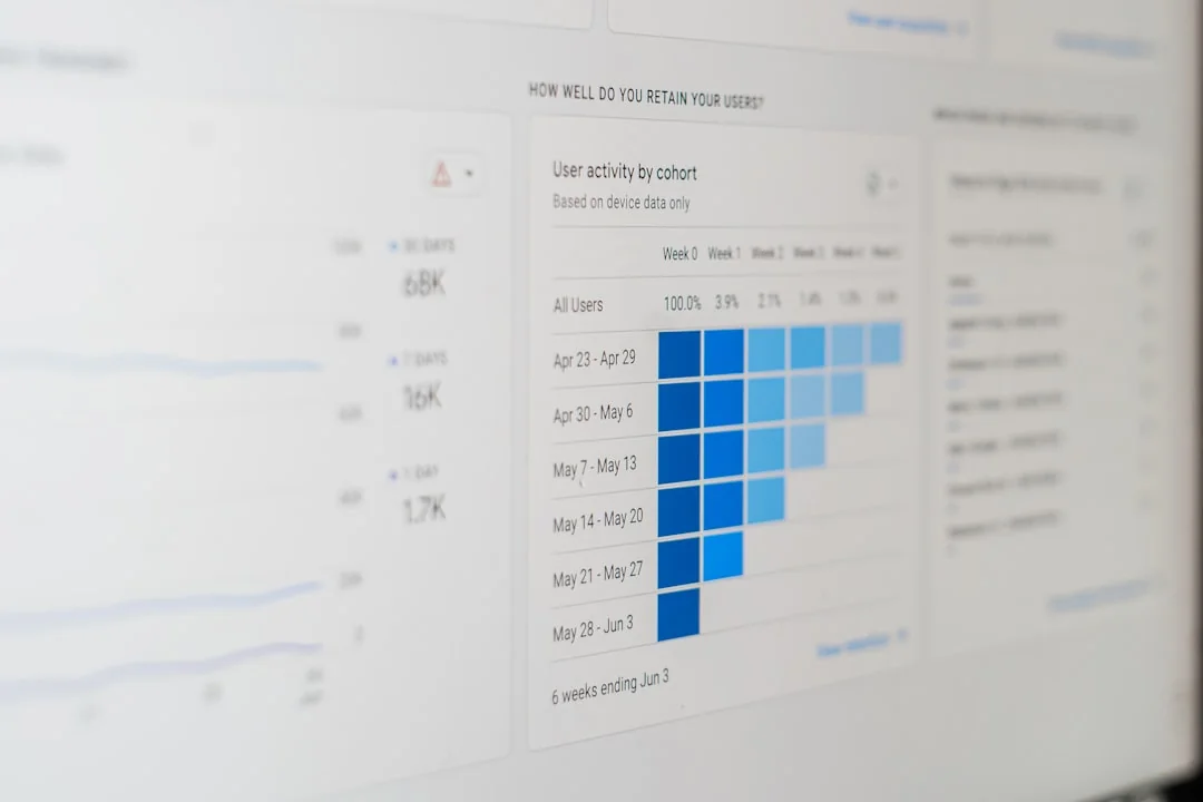 home-hero-bg Slack message with team communicating and collaborating in app on desktop and mobile.
